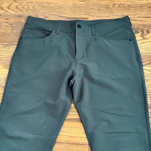 Public Rec Workday Pants. Green. Size 36. - Picture 2 of 9